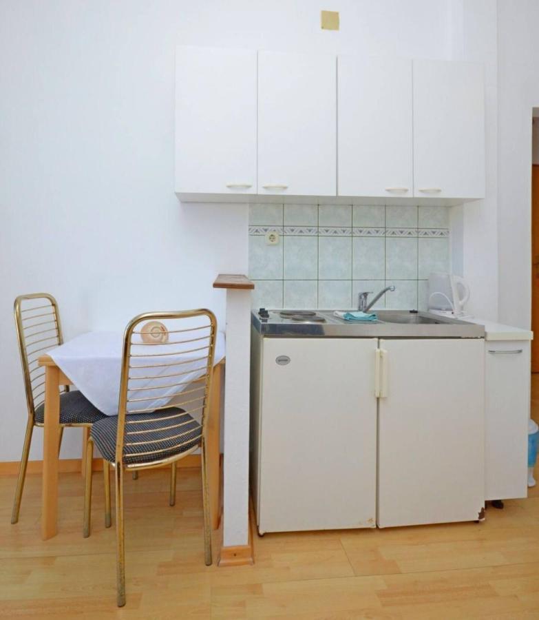 Apartments And Rooms Barbara Lastovo Экстерьер фото